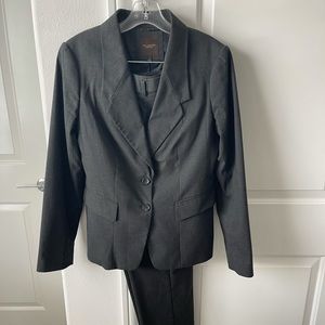 The limite suit set jacket and pants.